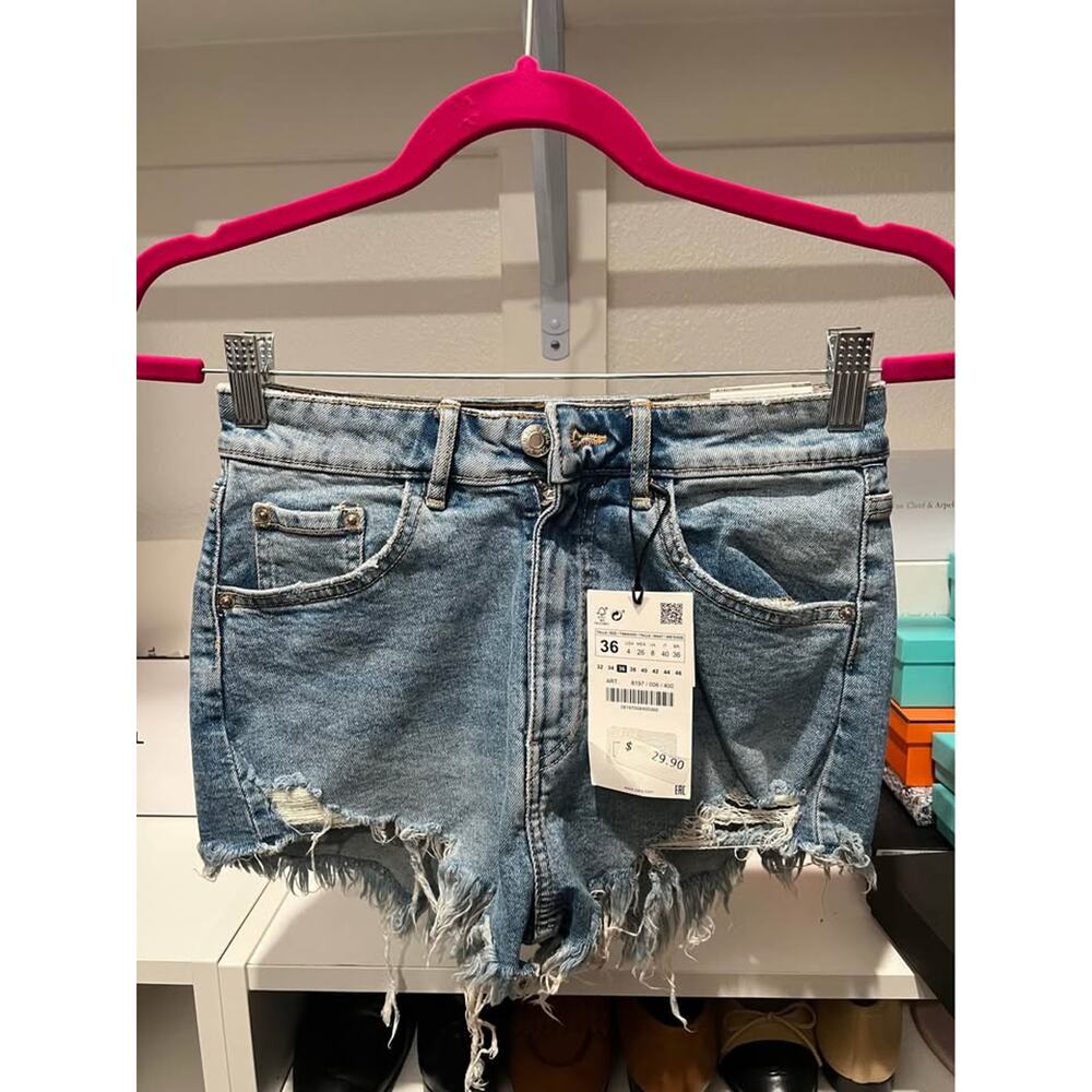 Zara shorts NWT xs
